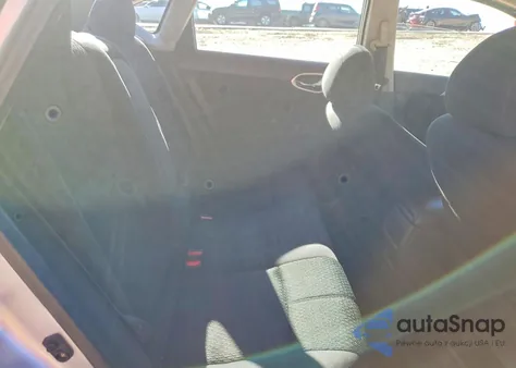 2014 Nissan Sentra S z USA, uszkodzony, nr VIN 3N1AB7AP6EY239149